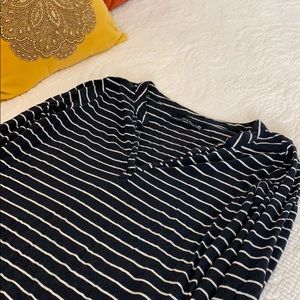 Abercrombie & Fitch top